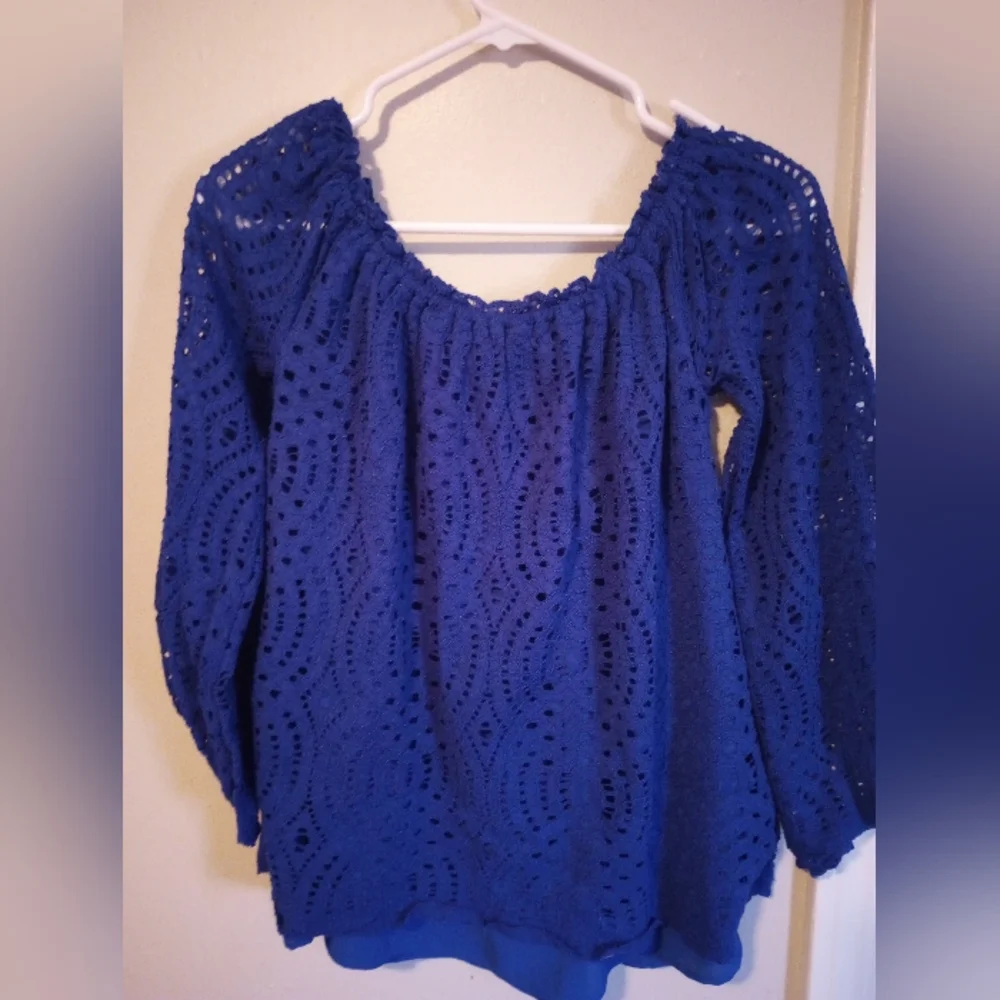 Lilly Pulitzer women's off shoulder long sleeve blouse - Picture 3 of 10